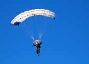 PG电子娱乐在线-波兰铁骑破红军，恩佐蓝桥定江山，双线战场的胜利交响