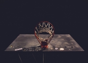 PG平台-从苏格兰到毕尔巴鄂，库尔图瓦如何以攻防转换核心身份重塑现代门将角色